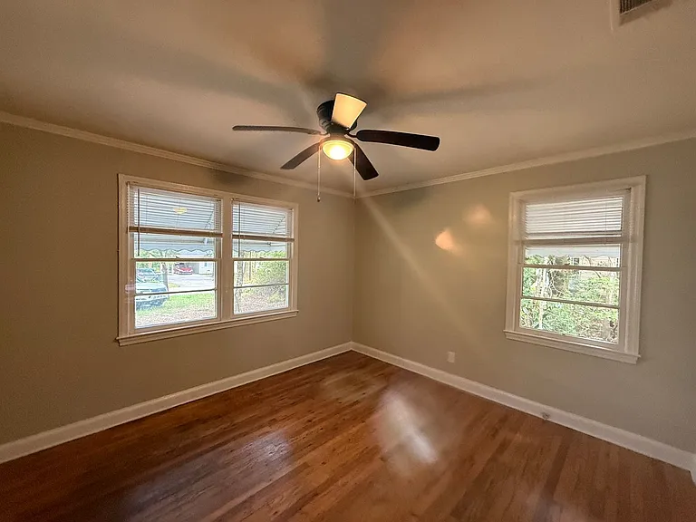 219 Vista Cir — Photo 8