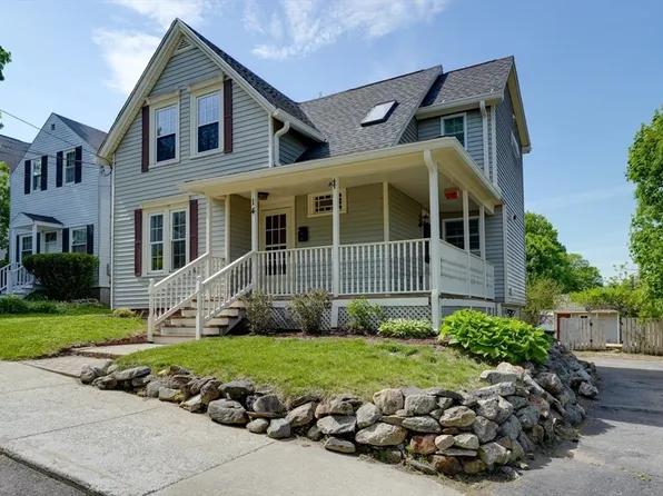 14 Mountain Ave, Marlborough, MA 01752