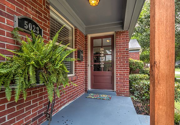 3rd image of 5023 Verosa Ave