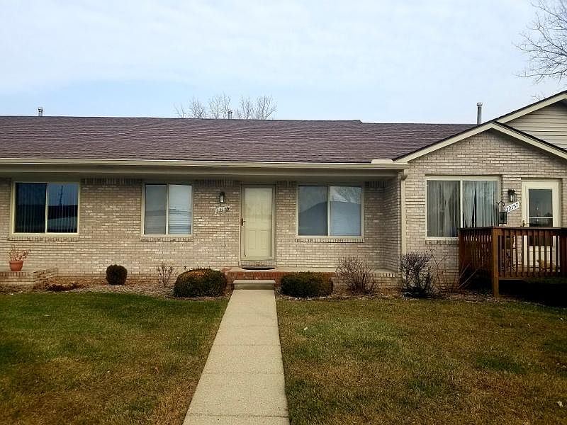 1st image of 22155 Glenwood St