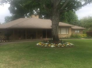 8318 N Tahoe Dr, Houston, TX 77040