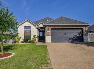 2215 Carlisle Ct, College Station, TX 77845