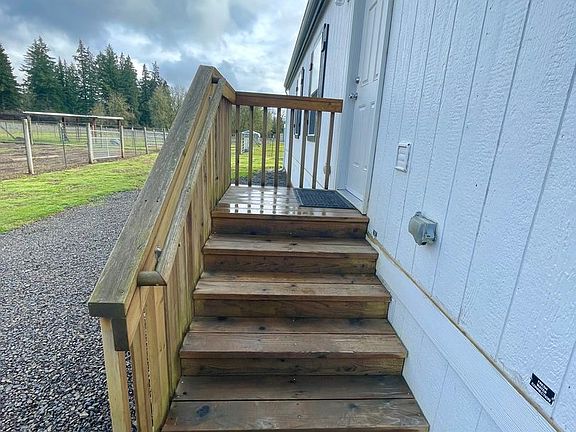 4th image of 32677 NW Peaceful Ln