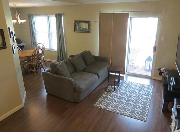 3rd image of 1141 Sunbolt Dr APT D