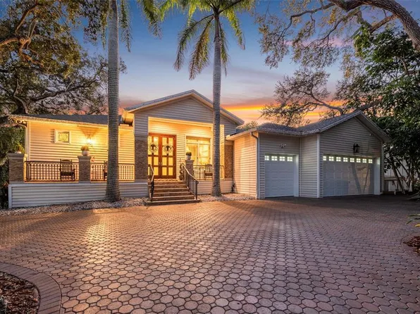 1581 Alexander Rd, Belleair, FL 33756