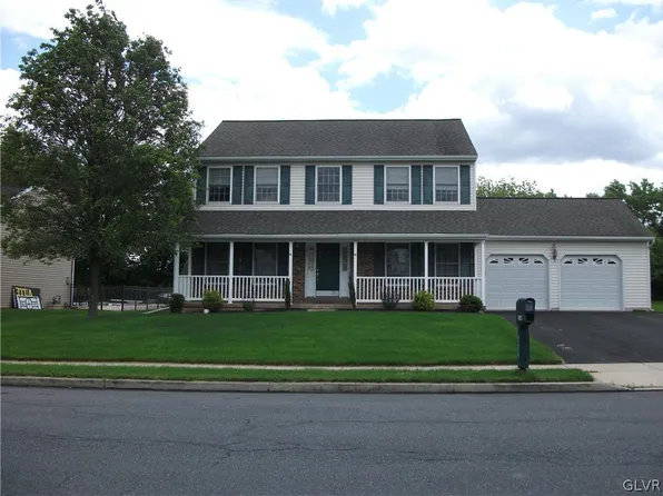 224 McNair Cir, Northampton, PA 18067