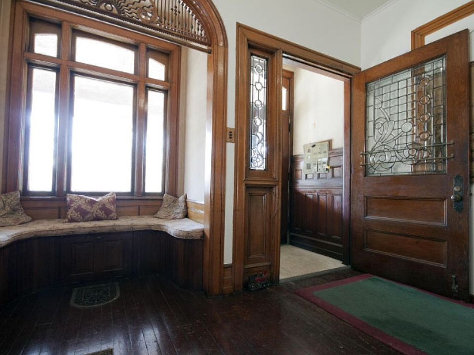 Main entrance, common area