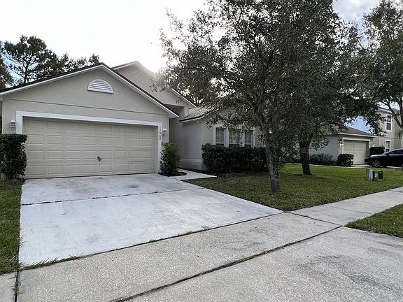 3rd image of 13860 Econ Woods Ln