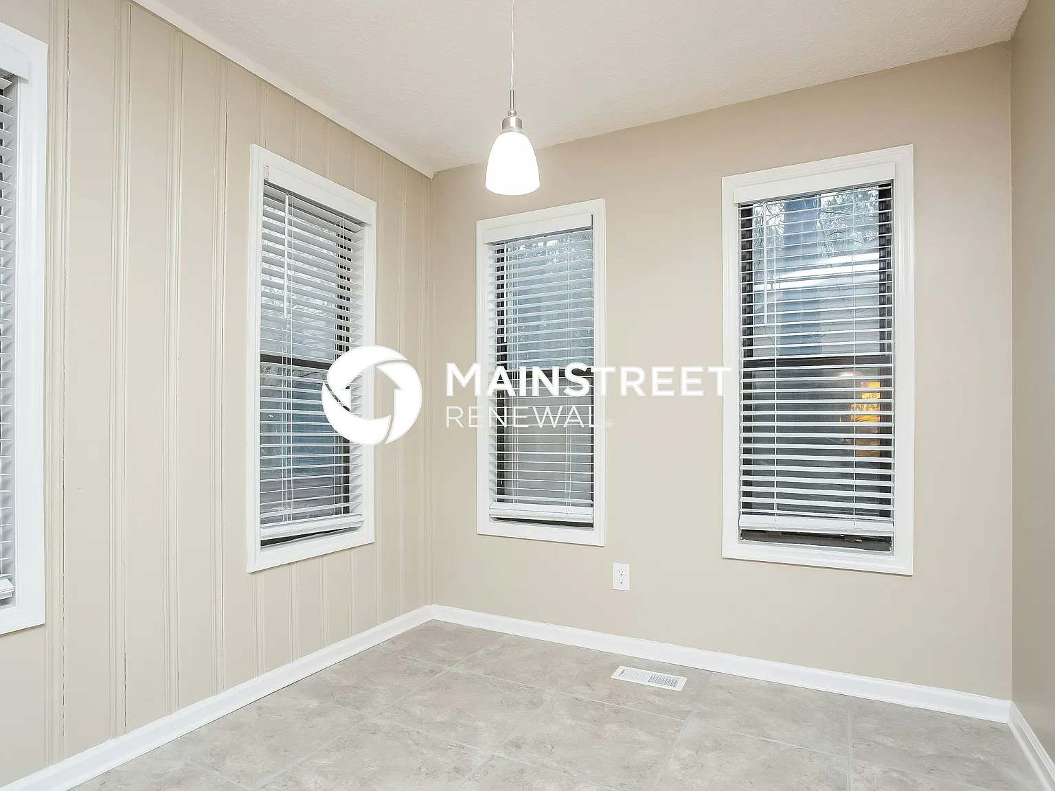 452 Bells Ferry Pl — Photo 4