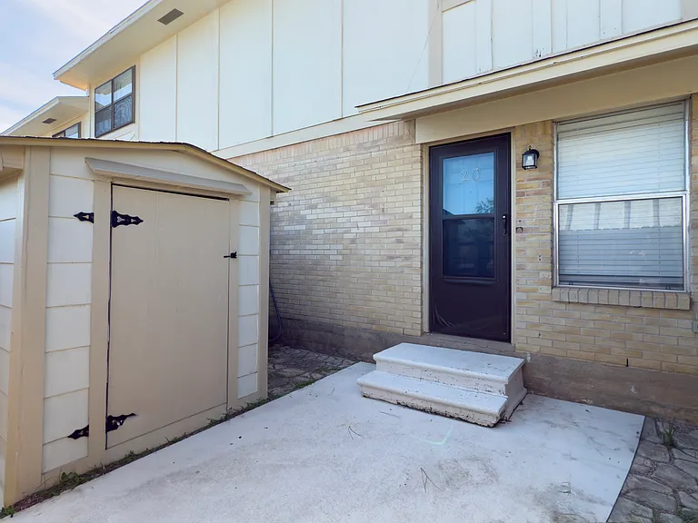 1905 W Morton St #20 — Photo 20