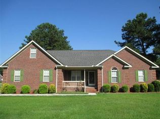 424 Hunters Creek Dr, Goldsboro, NC 27534