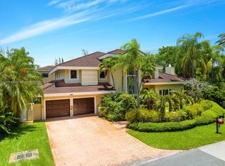 1741 NE 198th Ter, Miami, FL 33179