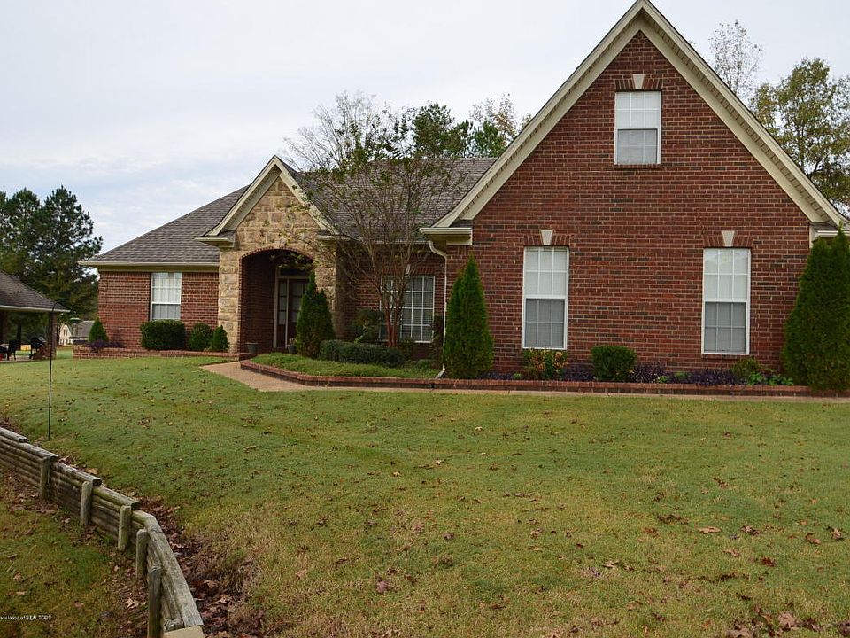 1st image of 3427 Cypress Lake Dr W