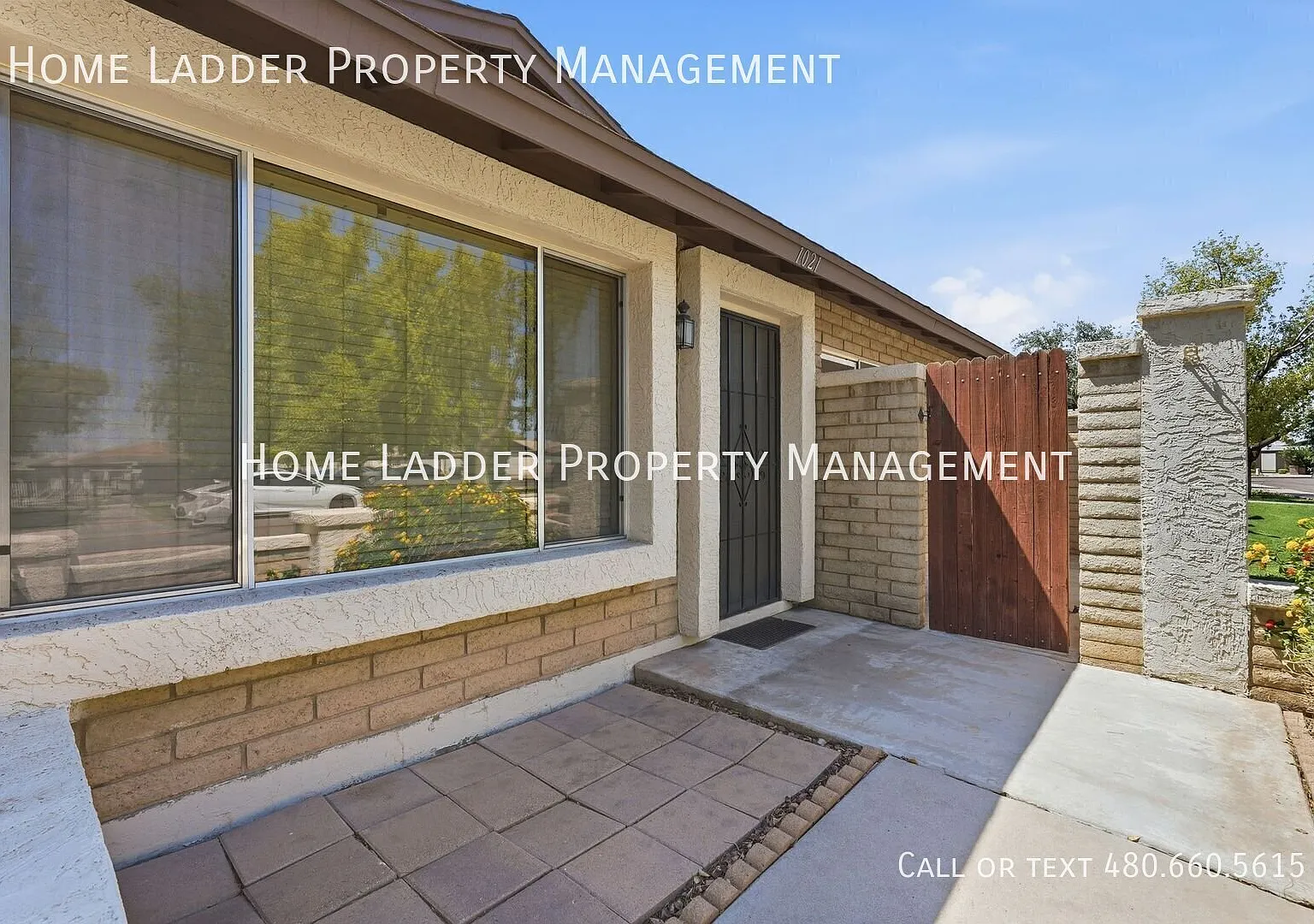 Prime Tempe Location, 3 bed, 2 bath townhome near Sky Harbor Airport! — Photo 2