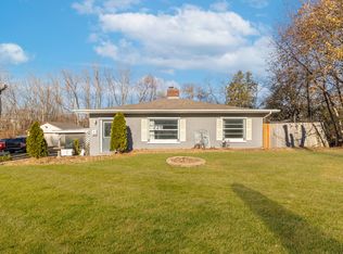 225 Doris Ave, Joliet, IL 60433