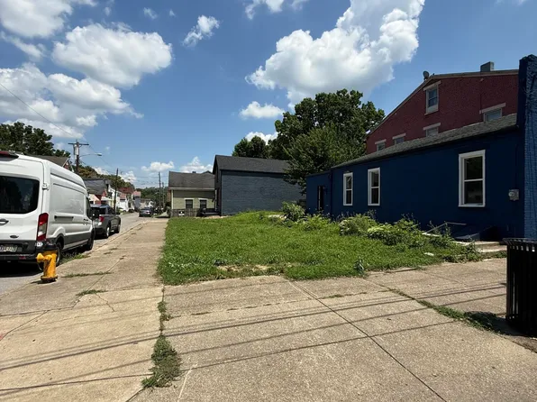 1322 Greenup St, Covington, KY 41011