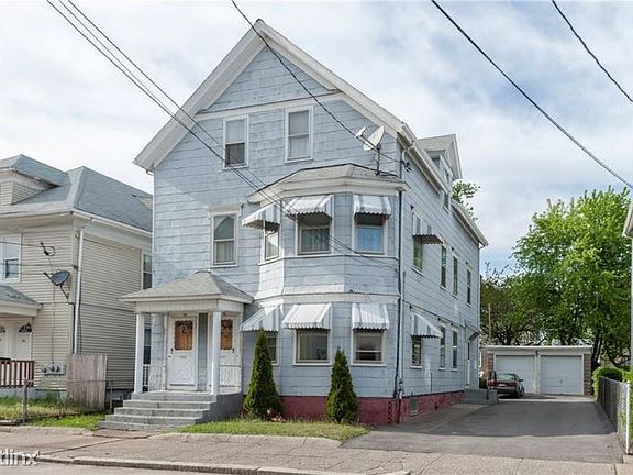 2nd image of 34 Amey St