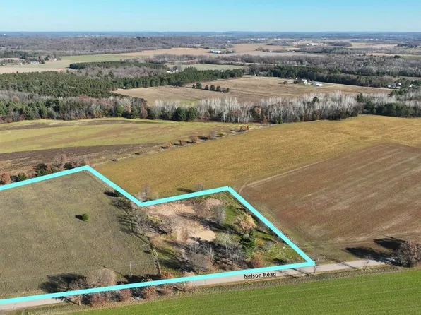 E2920 Nelsen Road, Waupaca, WI 54981