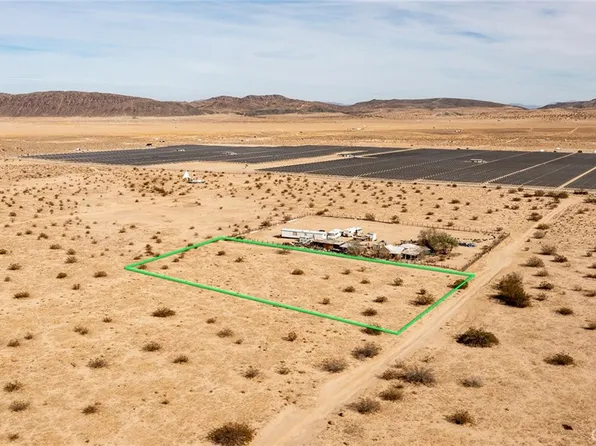 4700 Sun Oro Rd #15, Joshua Tree, CA 92252