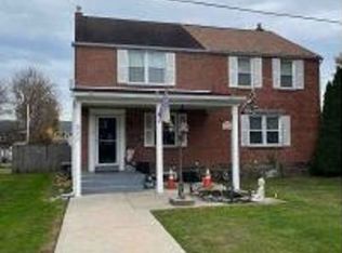 802 Buttonwood St, Norristown, PA 19401