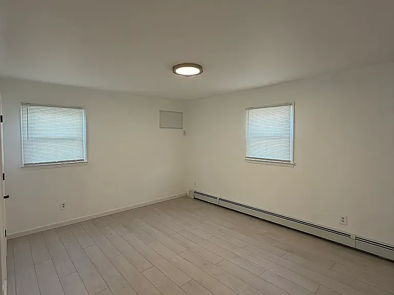 157 Cottage Pl #1 — Photo 3