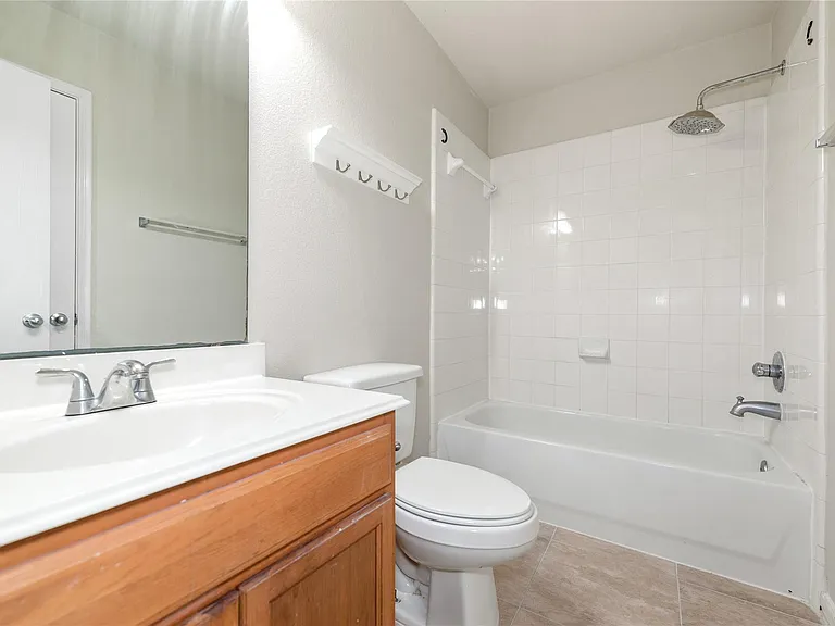 21219 Misty Brook Bend Ln — Photo 16