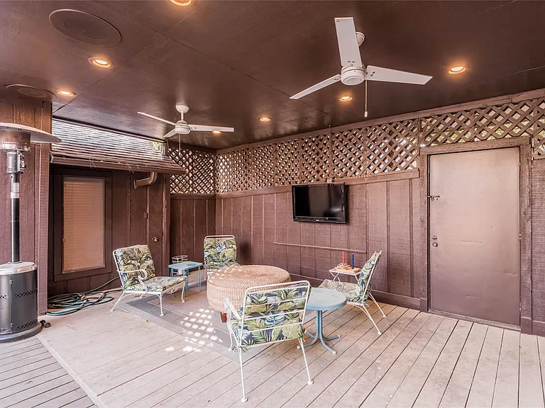 514 Hickory St — Photo 36