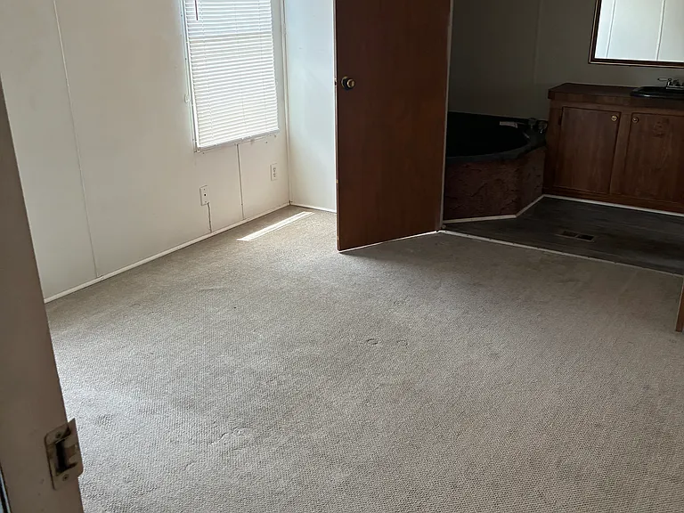 4825 Old Stone Rd — Photo 12