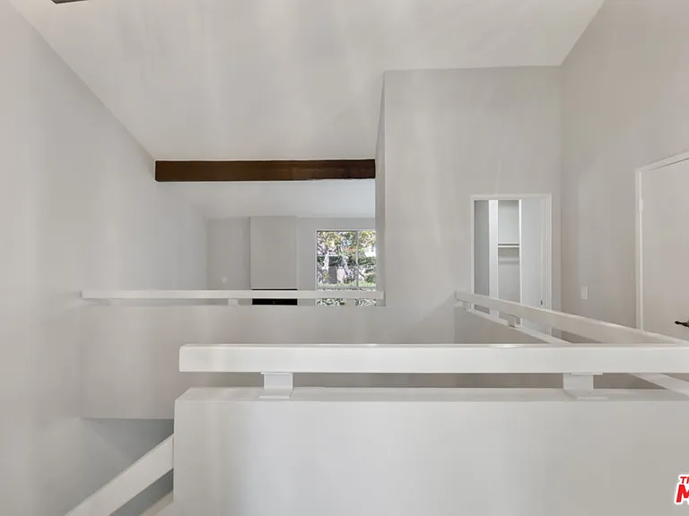 603 Racquet Club Ln — Photo 23
