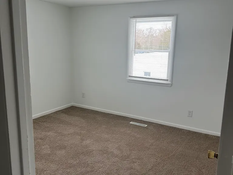 22100 Point Lookout Rd #14B — Photo 13