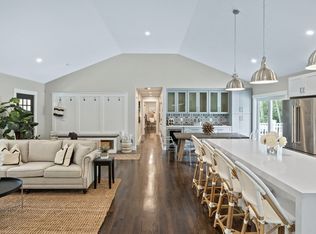 169 Old Post Rd, Barnstable, MA 02630