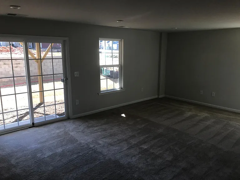 239 Roche Dr — Photo 10