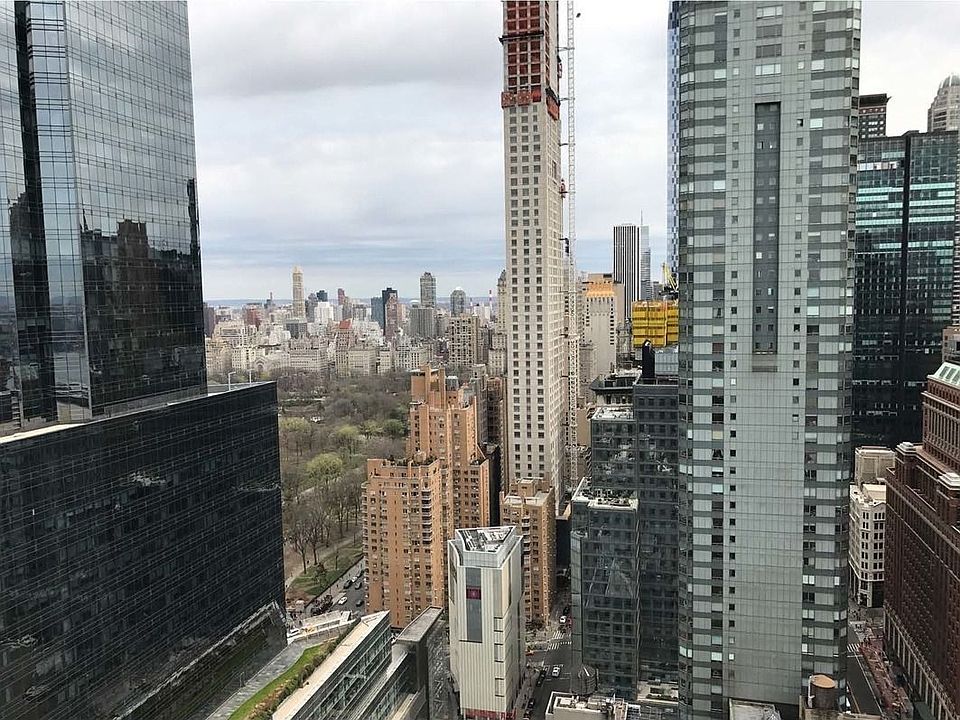 1st image of 347 W 57th St APT 44D