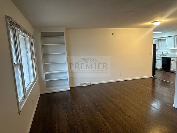 2nd image of 2712 S Glenwood Ave