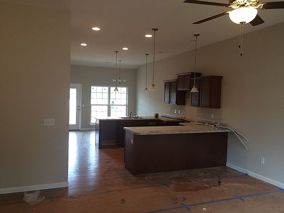 2nd image of 131 Lynn Dr