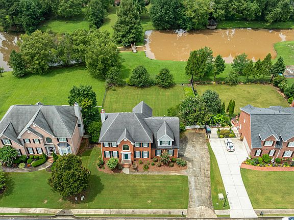 2nd image of 5795 Dovnick Dr