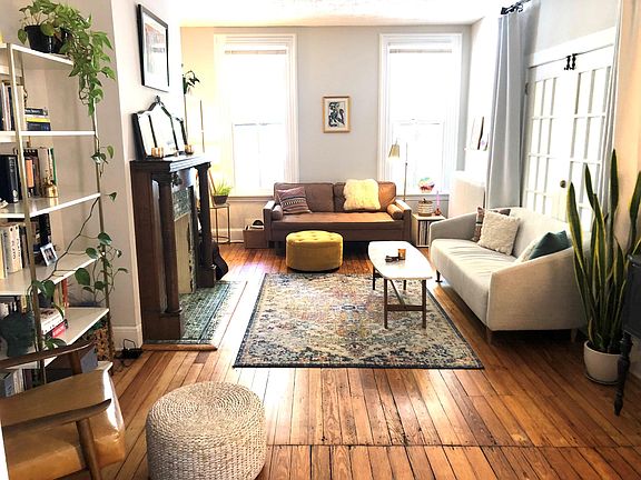 5th image of 164 Green St APT 1