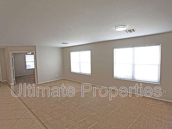 3rd image of 10526 W Via Del Sol