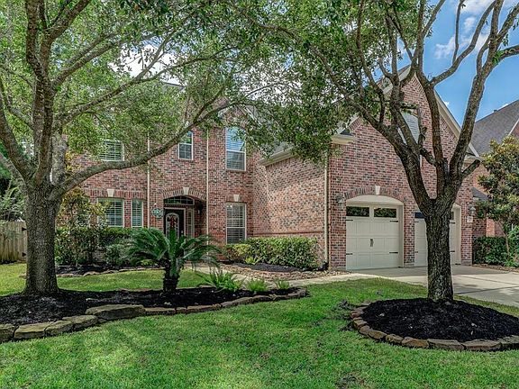 2nd image of 13814 Sherburn Manor Dr