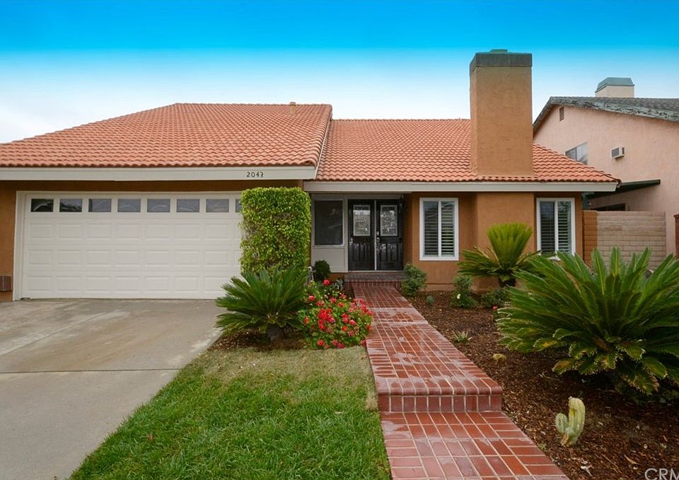 1st image of 2043 Evangelina St