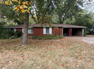 2615 Interstate Highway 70 Dr NW, Columbia, MO 65202