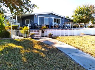 586 Beach Dr, Needles, CA 92363