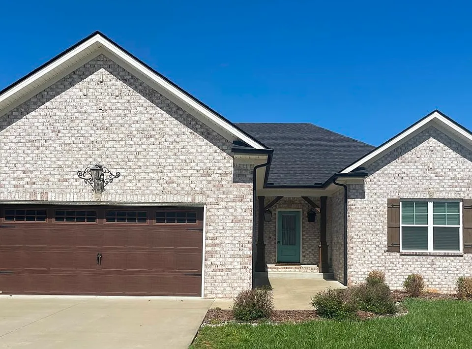4284 Legacy Pointe St