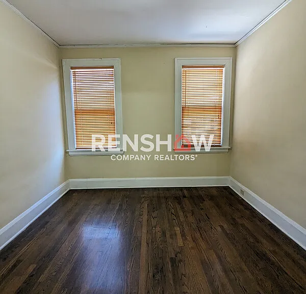 662 S McLean Blvd — Photo 15