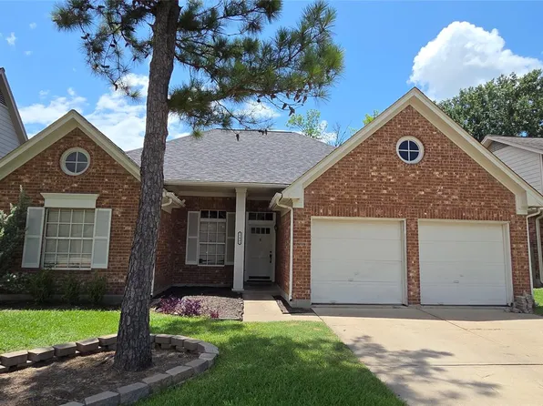 15407 Chestnut Falls Dr, Cypress, TX 77433