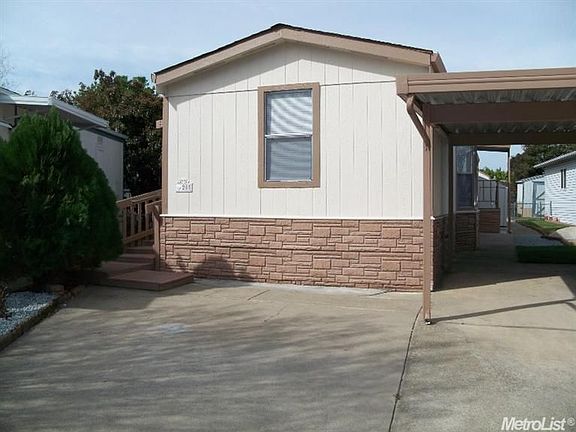 5th image of 5505 S Grove St Spc 205