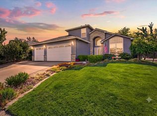 997 N Mountain Ave, Central Point, OR 97502