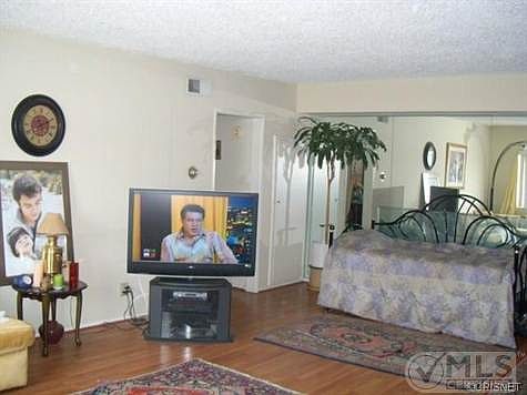 3rd image of 5315 Zelzah Ave APT 12