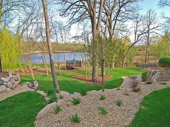 5th image of 6695 Lakeway Dr