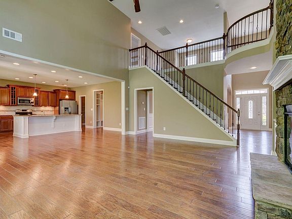 3rd image of 3323 Teal Creek Ln Lot 185